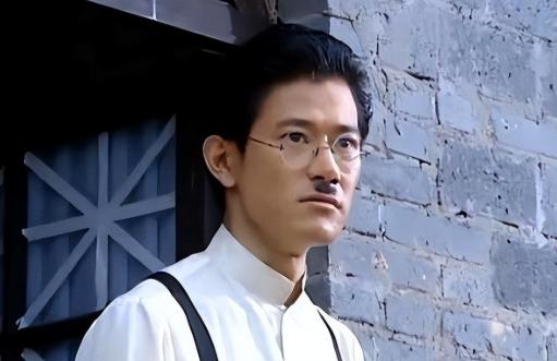 吃了23年中国饭娶了中国老婆，却砸了中国碗，如今自食恶果。他就是日本演员矢野浩二