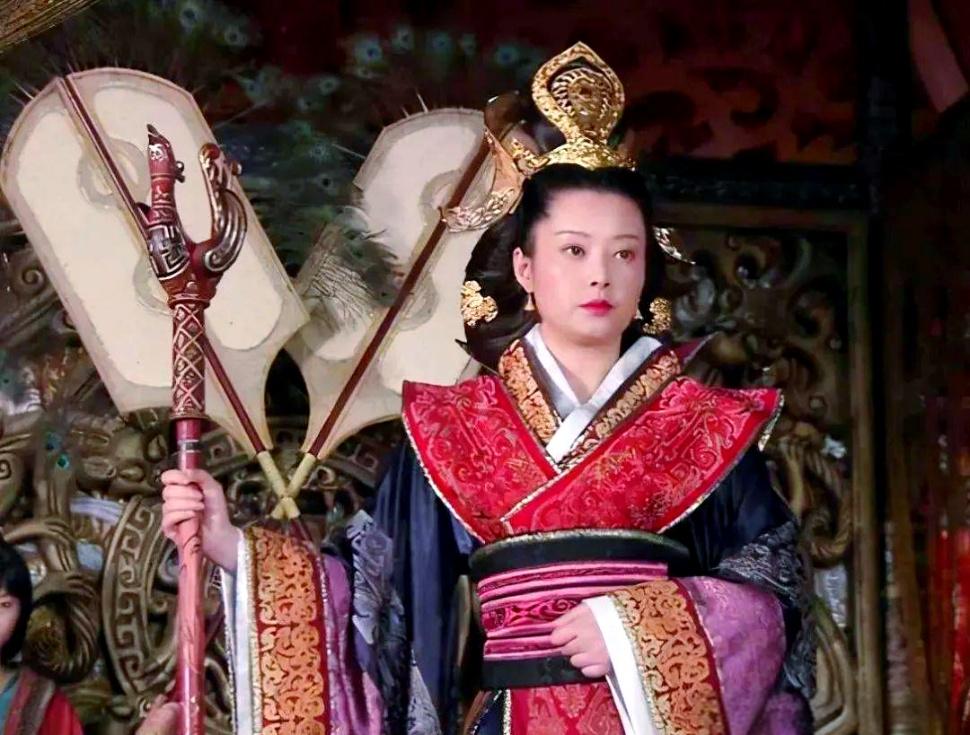 曾经很是怜惜，最终却严词斥责，王政君与王莽的关系变化
因为兄弟七人中，唯有弟弟王