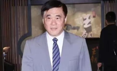 郝龙斌提出“不舔共、不跪美、不媚日”的三不原则。说实话，就凭郝龙斌这“三不”言论