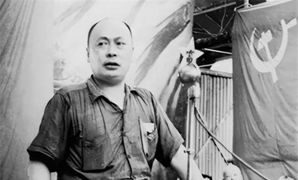 回顾陈毅被张茜锁门外，冲动之下提离婚，总理找张茜：给你个建议

婚姻生活里，再恩