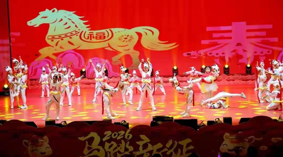 人人有份！2026年春晚红包，终于不用再蹲点拼手速了

今年除夕夜，你抢到红包了