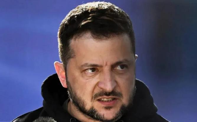 好一招“借刀杀人”！
泽连斯基向特朗普发出呼吁：要对卡德罗夫采取行动，这样或许才