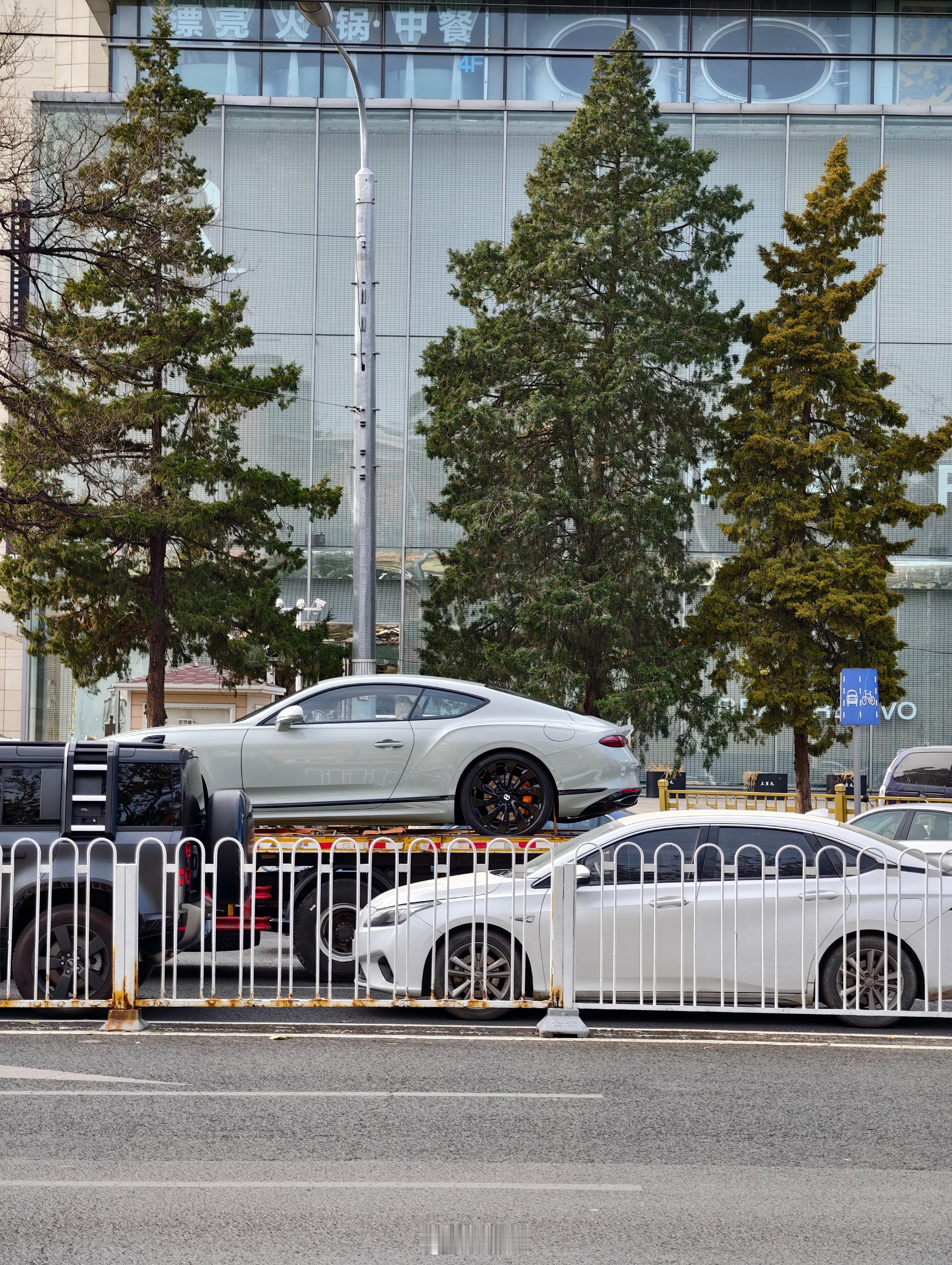 这是谁家双12的快递发货了你的下一台车 北京