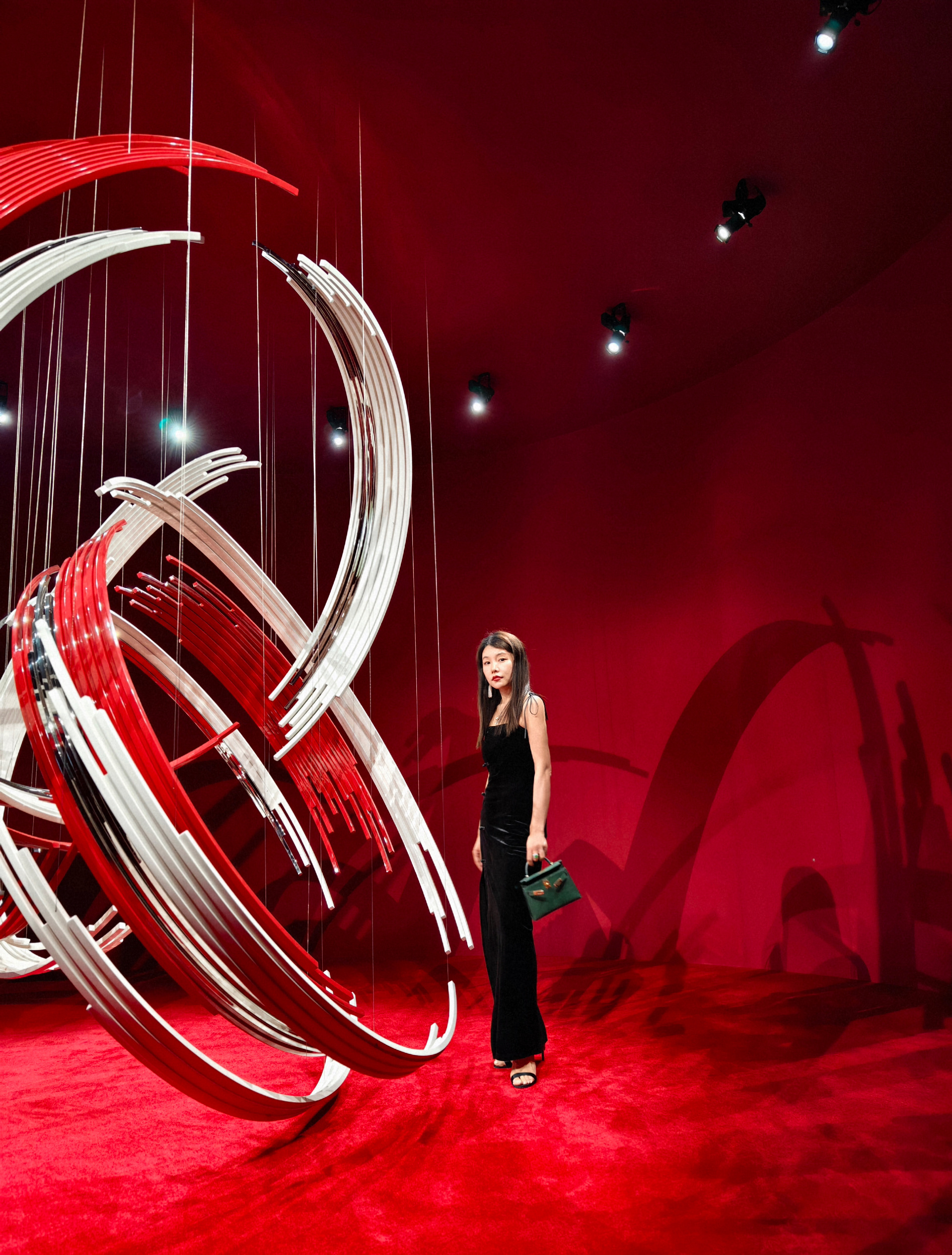 这次卡地亚Trinity100主题展览全球首站在上海启动，作为同样有着百年历史创