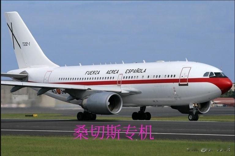 桑切斯可谓是出师不利，不是好兆头

西班牙首相桑切斯专机原定计划飞往亚美尼亚首都