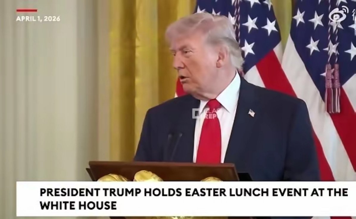 特朗普：“我给法国总统马克龙打了电话，他老婆对他很不好，而且他右下巴的伤还没好 