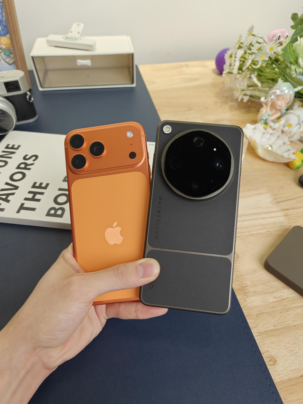 不看价格，你会选安卓超大杯还是iPhone？
现在安卓超大杯的配置非常猛，像这个