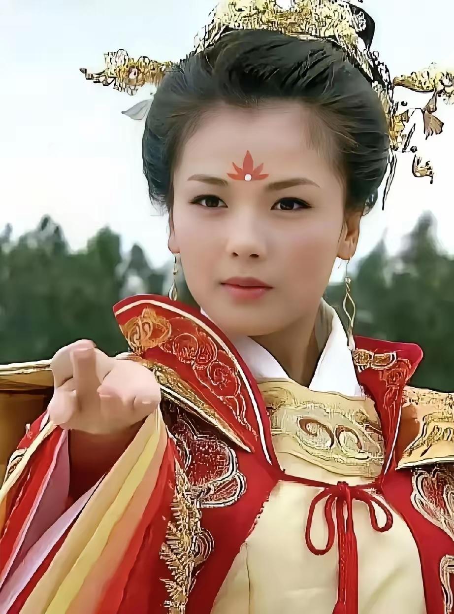 《妈祖》的制片人后来在采访里坦言，当年选刘涛不是看谁流量大、谁背景硬，而是真的去