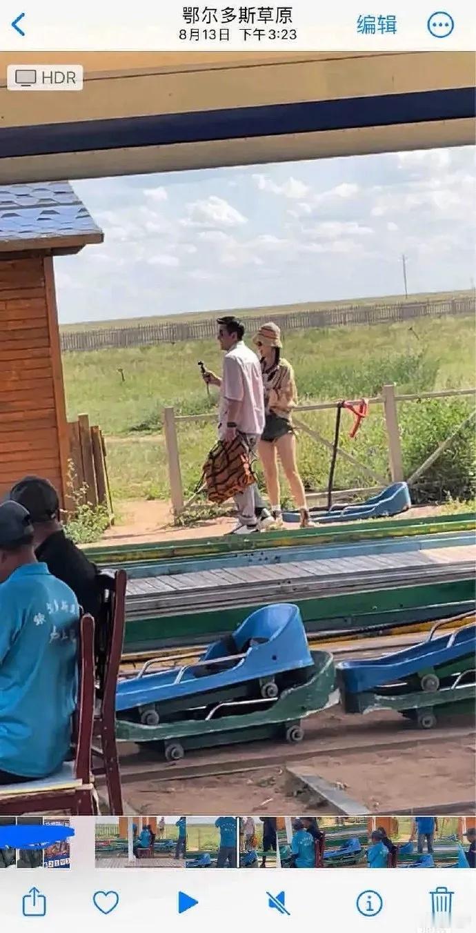 有网友爆料杨子和黄圣依其实超爱 ​​，根本不会离婚，到头来网友是play的一环[