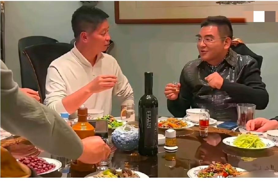 看看顶级有钱人私下吃什么，喝什么酒？