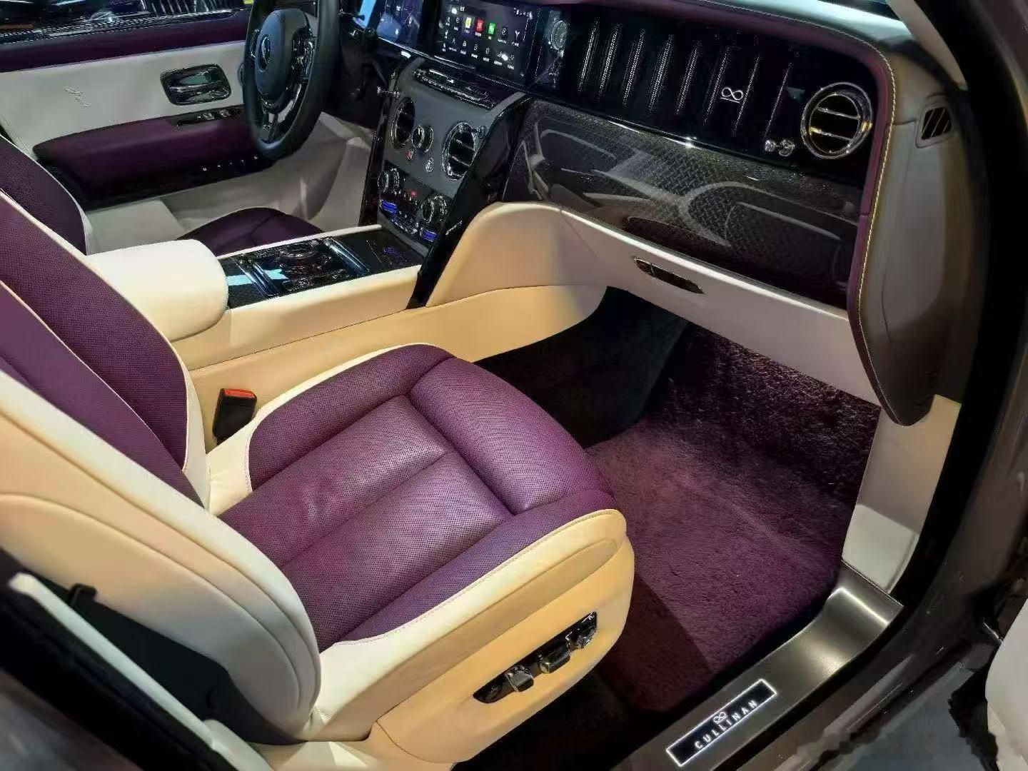 劳斯莱斯库里南BB版25款、纯25年上牌，8500公里，唯一风暴灰 