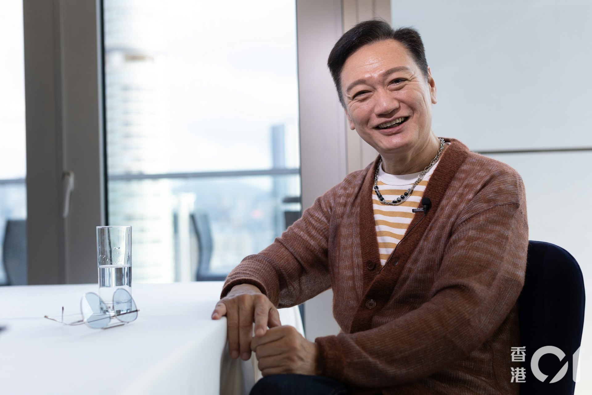 北漂十多年，陶大宇早已习惯自由自主的工作模式。他直言在 TVB 度过了一段漫长的
