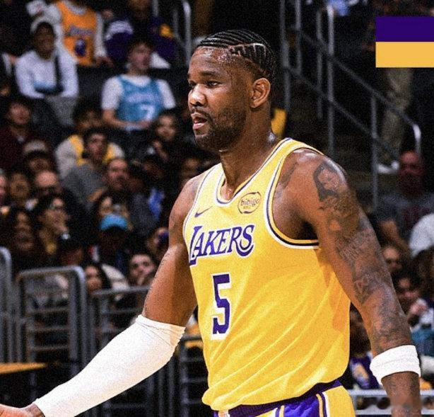 湖人队特别是顿宝，不打球的时候还是挺强的