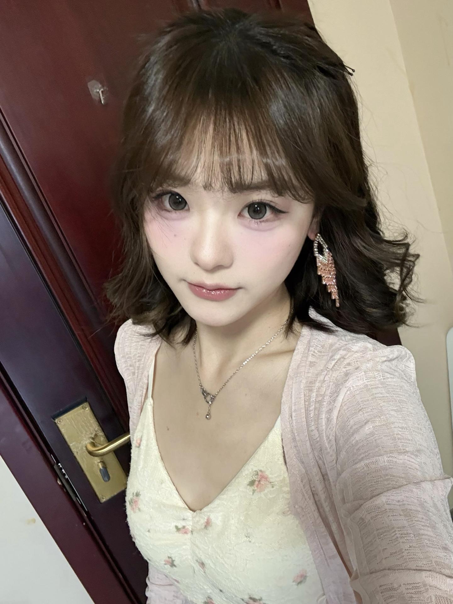 萌妹有两个特征 一是记性不好 二是我忘了