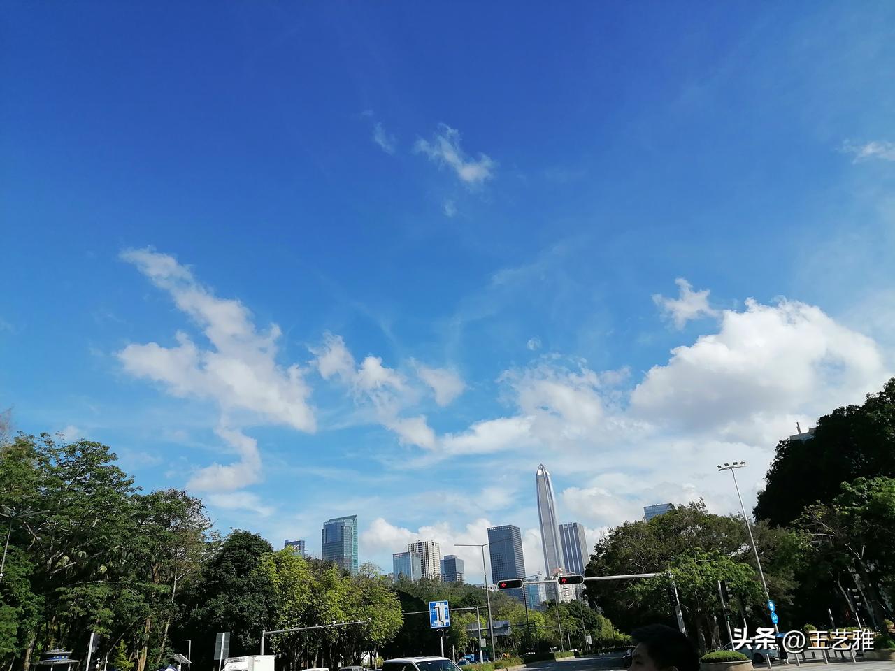 今天深圳天很蓝！

晒图笔记大赛