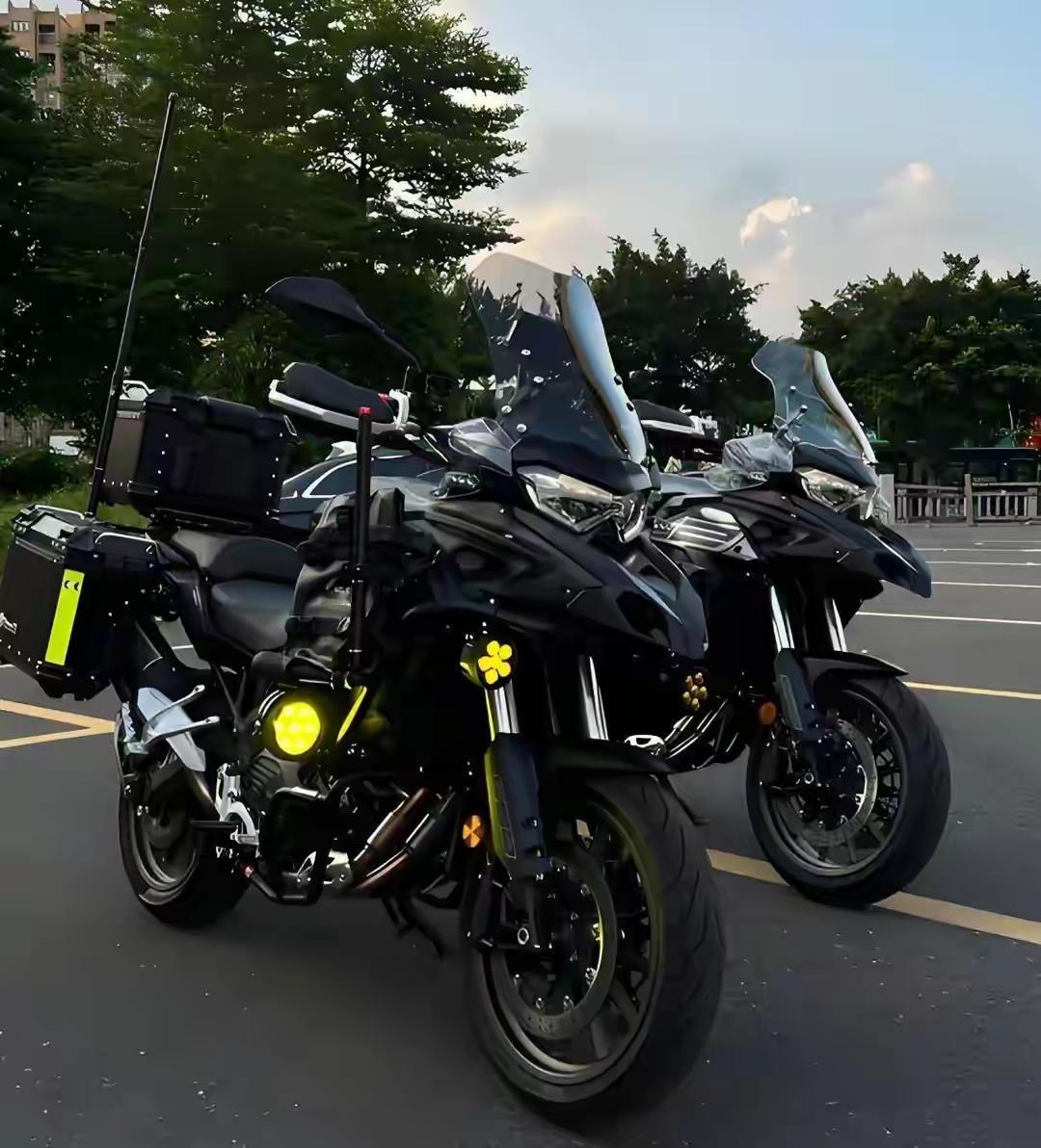 2026摩托选车道指南：靠右≠靠边，三种情况必须借道

2026年1月起，广东全