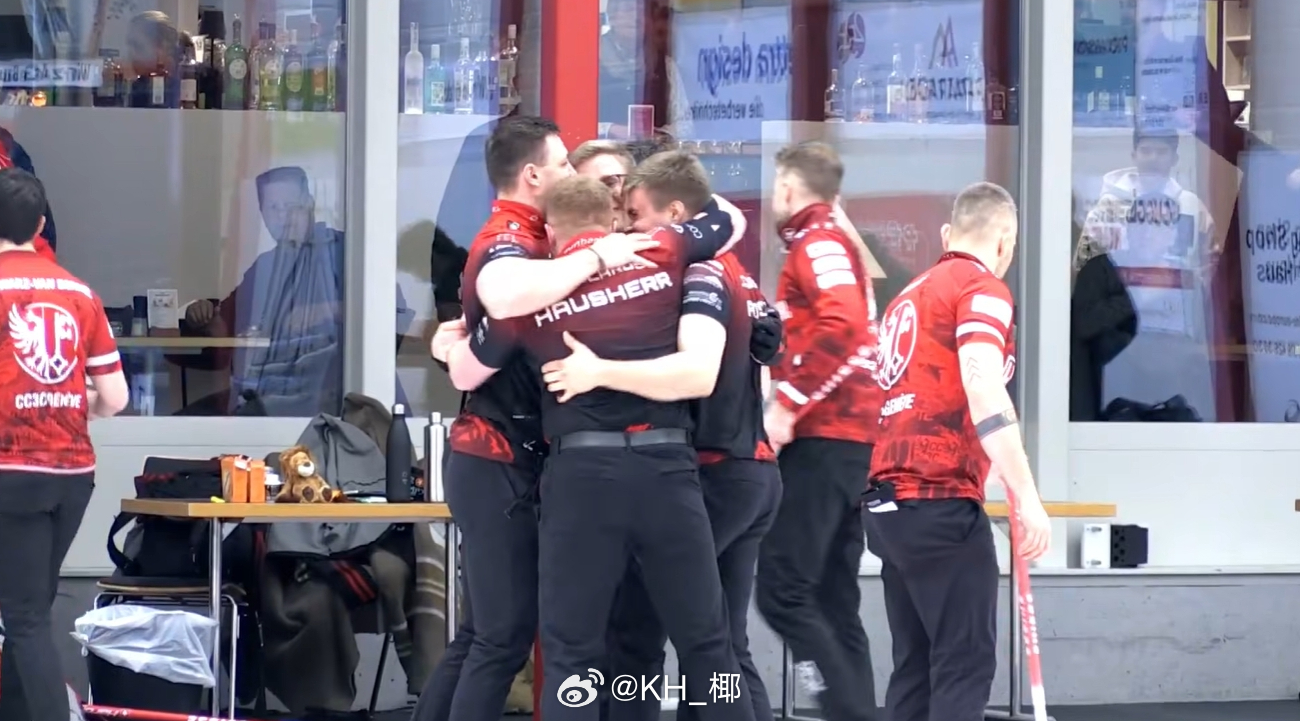 男子Hoesli战胜施瓦勒取得世锦赛代表资格，男女全部爆冷了，世锦赛和奥运会完全