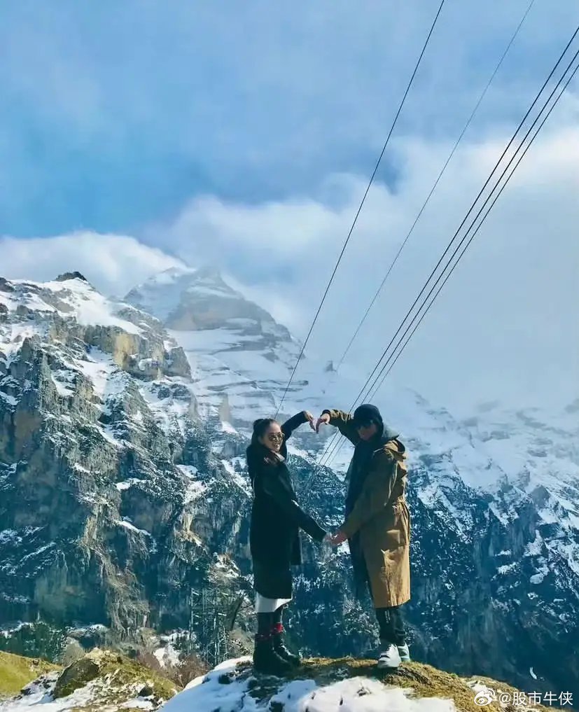 周杰伦ins发昆凌JH（周杰伦田馥甄）CP粉心碎！周杰伦最新ins动态发了昆凌，