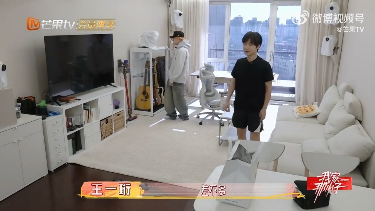 蒋敦豪一豁出去真的很豁出去我家那小子嘴上说着抗拒，蒋敦豪还是突破风格，和弟弟互换