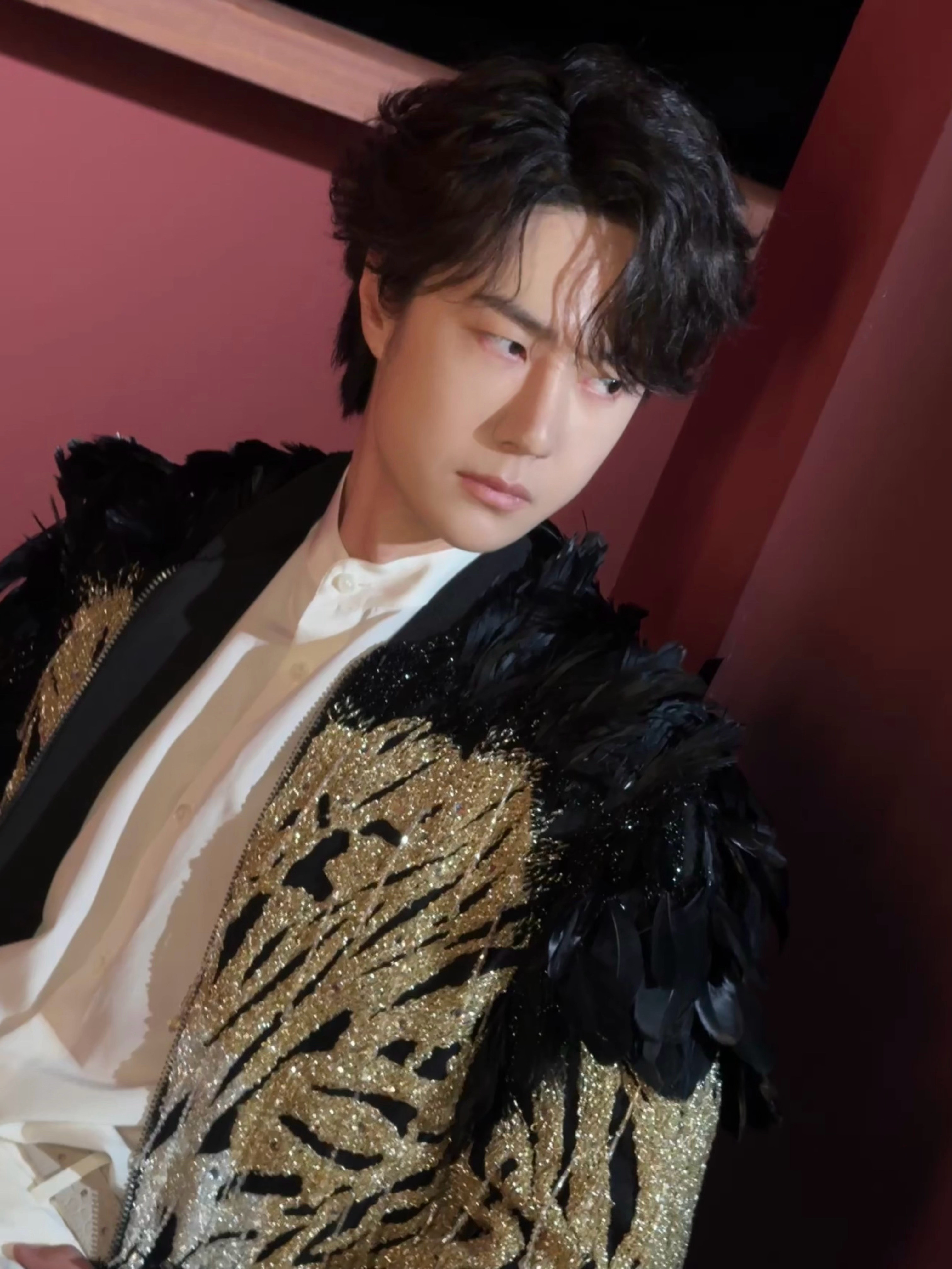 王一博新年送王一博同款王一博这一脚用了多大力气可是这一脚真的很爽啊