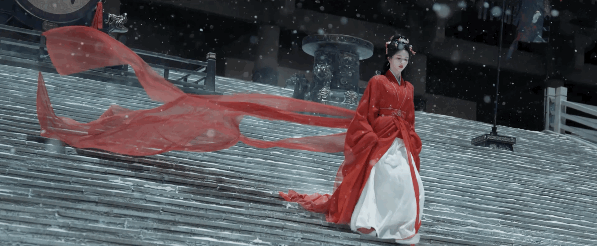 刘些宁告别慕容钧 归良辰杀青，刘些宁写下心里话和慕容钧道别。她读懂了这位长公主身