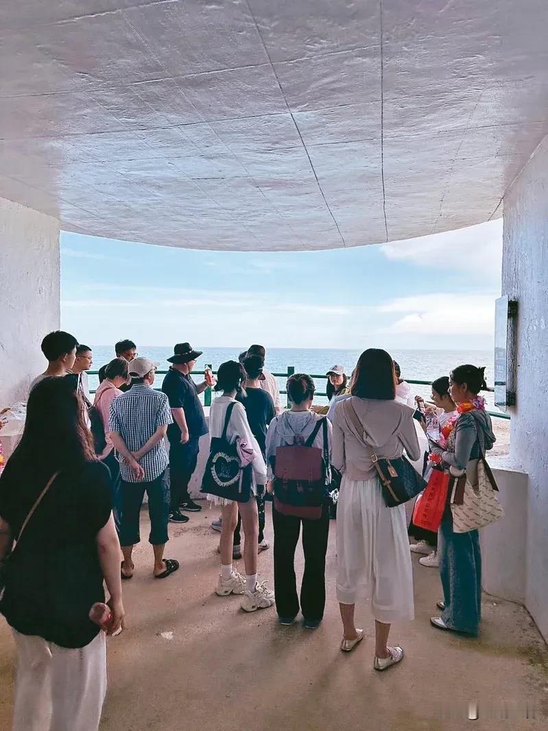 两岸紧绷   福州旅游踩线团抵马祖

由福州市旅游协会会长韩鸣率领的福州市旅游协