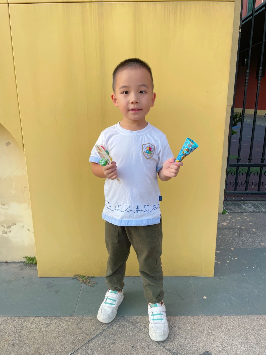 养孩子，别总想着带他旅游见世面