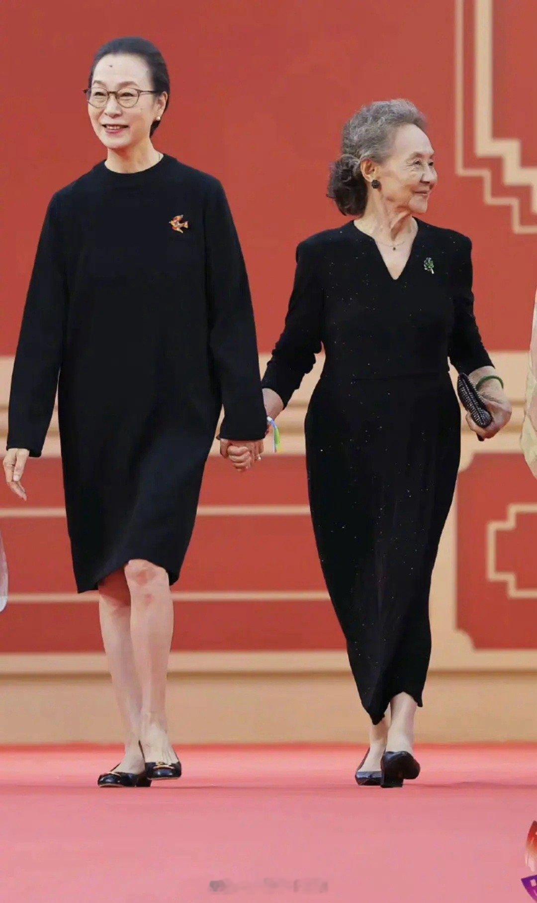 这才是岁月从不败美人 ​​​