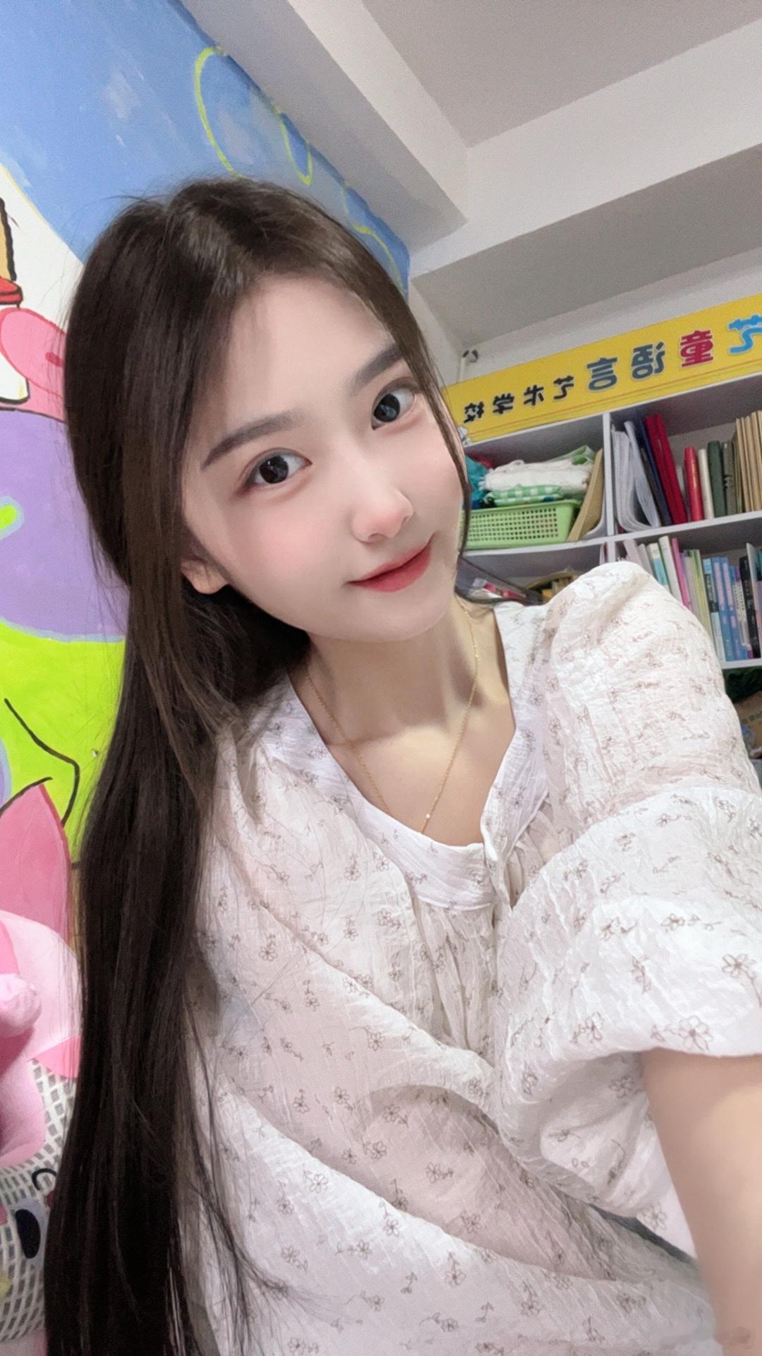空调必须是最低度的，腰是必须护住的🙊 ​​​