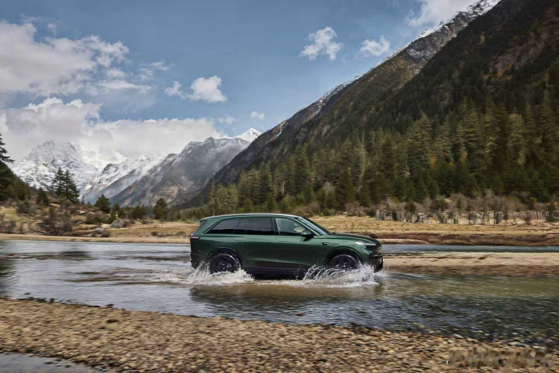 乐道汽车 乐道L80这次真是拿出了满满的诚意！它和L90完全是同平台、同尺寸打造