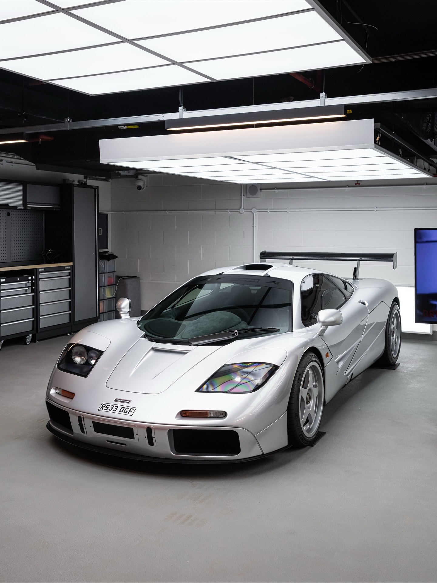 Beautiful Cars法拉利迈凯伦 这车库阵容NB不？ ​​​