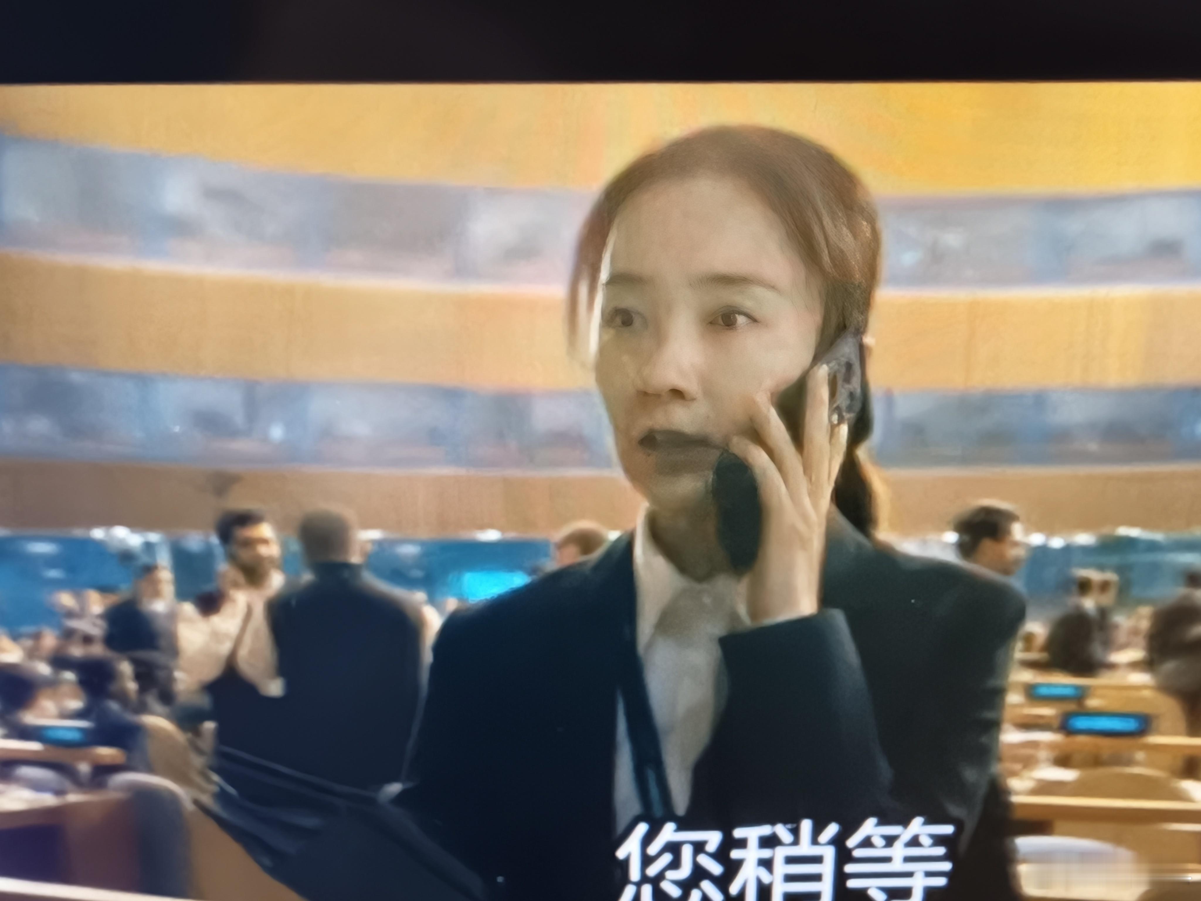 当年流浪地球2还有一加手机的植入呢