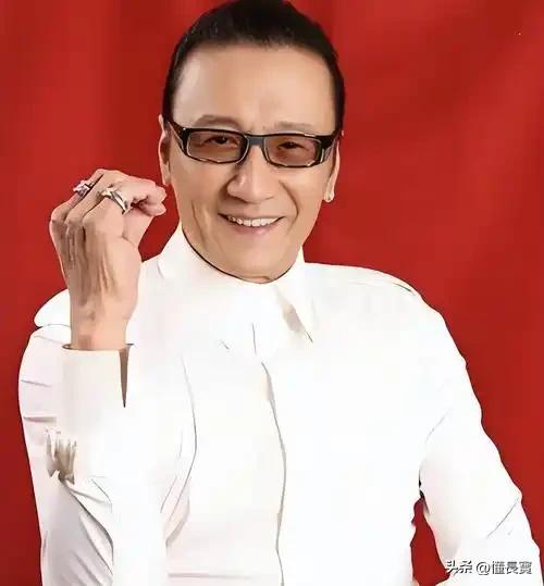 谢贤经典电影：

1.2021年《杀出黄昏》
2.2012年《太极2英雄崛起》