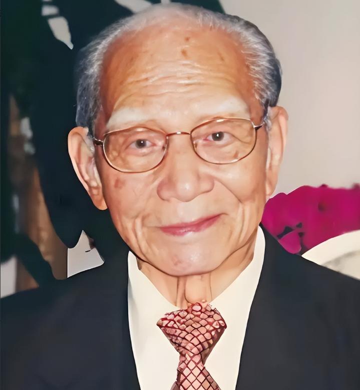 1949 年，一名被俘的国民党副师长见到我军团长过来，立刻大喊：“老同学，我是自