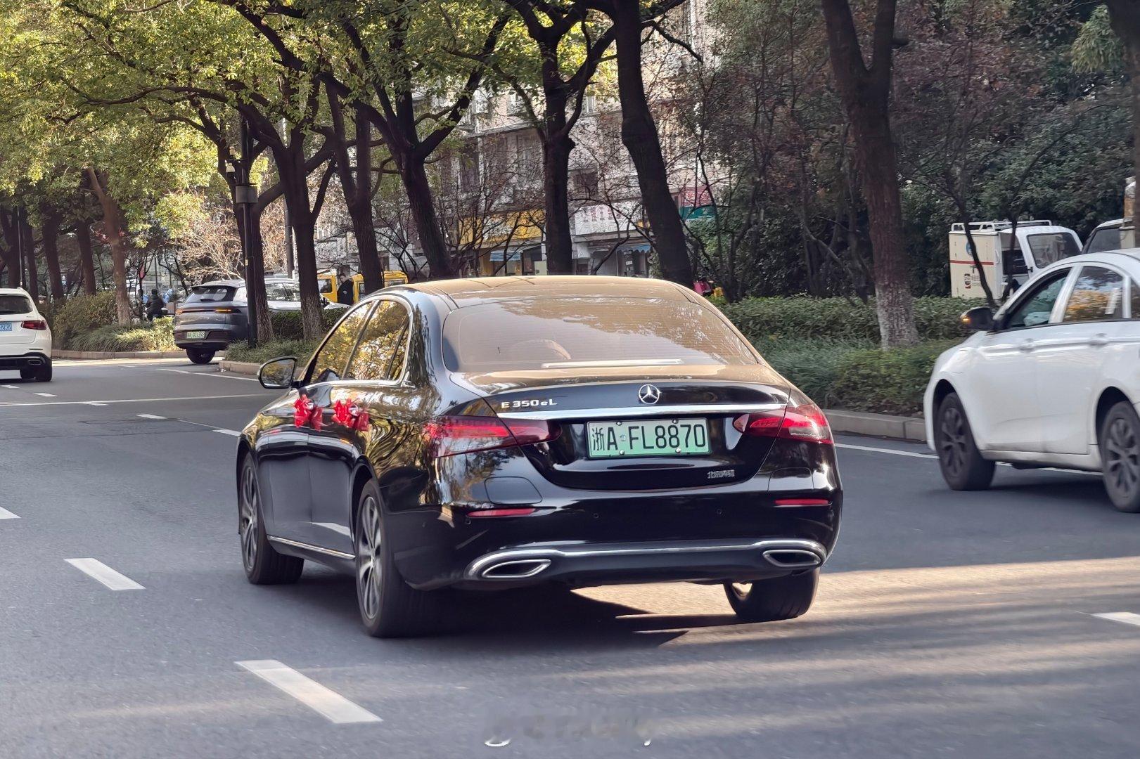 今天是个好日子。👏奔驰E级新能源汽车