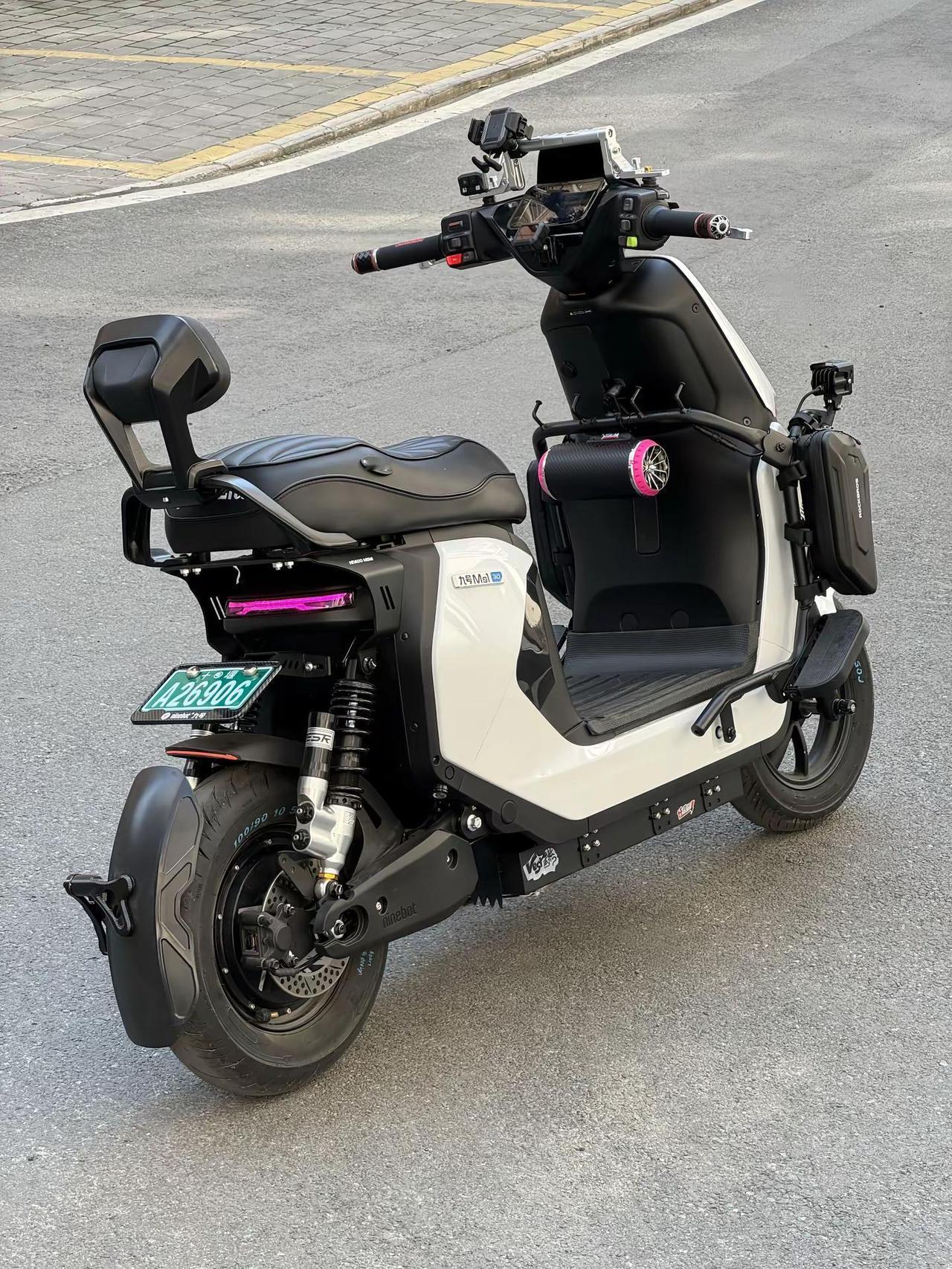 mz130原厂十寸这个姿态，还是挺好看的。mz130