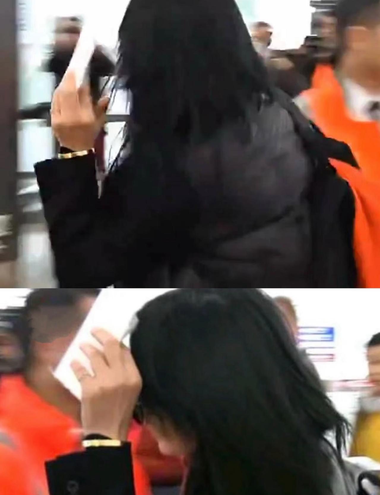 谢霆锋把王菲送的旧镯子戴了十年，两个儿子一年见不到他十次。
2014年他和王菲