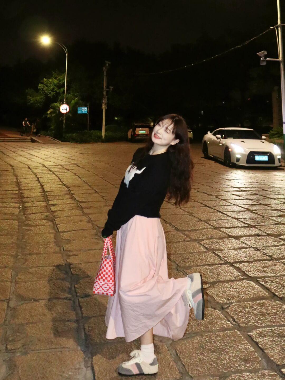 微胖女孩秋天的漂亮衣服也太多啦！！！