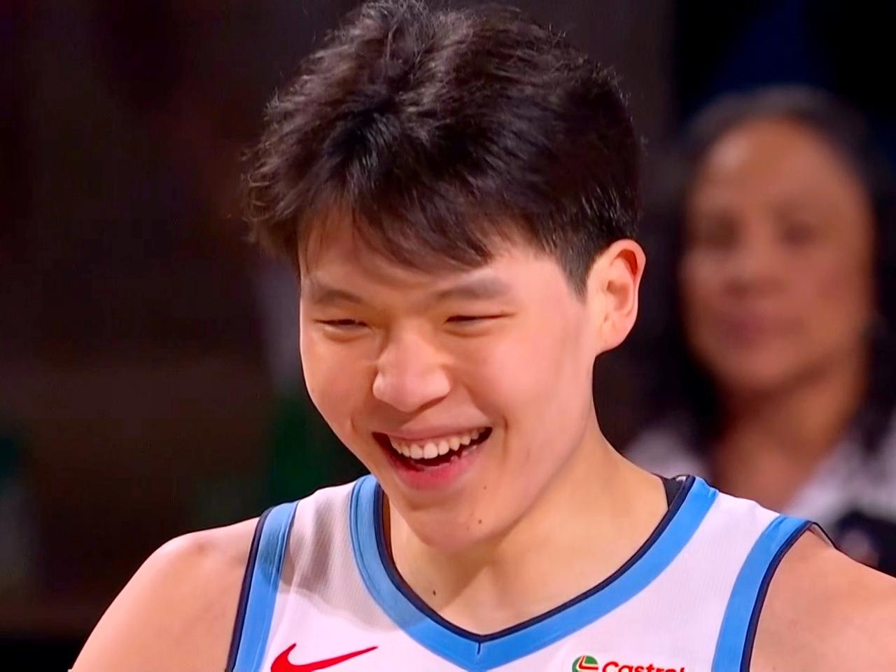 杨瀚森全明星赛爆砍10分，就问河村勇辉羡慕了没？

杨瀚森代表发展联盟球队，参加