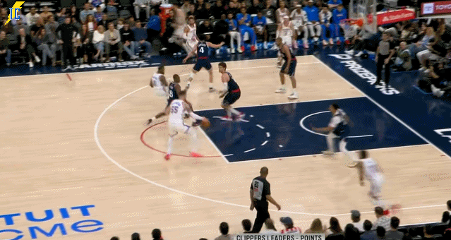 巴图姆投进三分，哈腾背传助攻以赛亚乔投进撤步长两分！雷霆vs快船雷霆