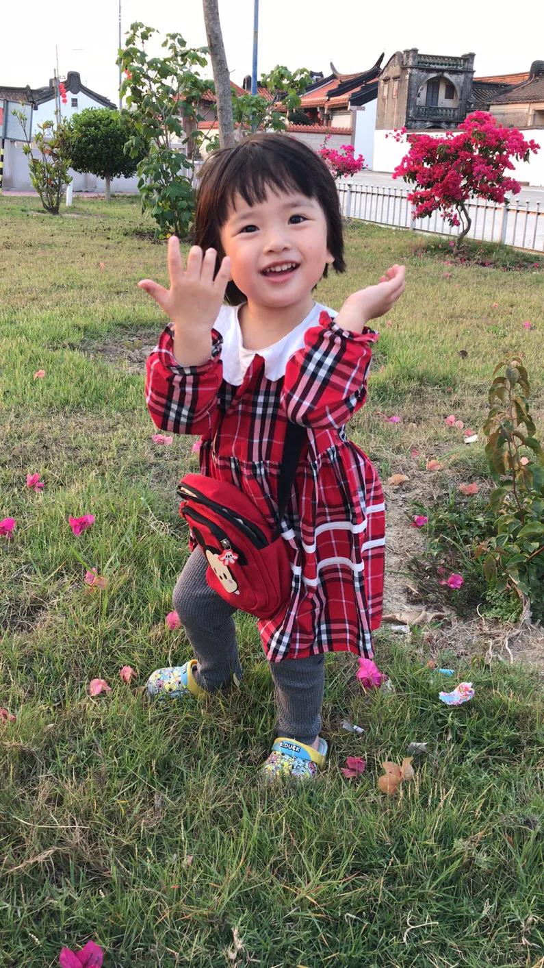 #请用一句话概括一下，什么是幸福# 什么是幸福？其实在我心里很简单，不一定有大富
