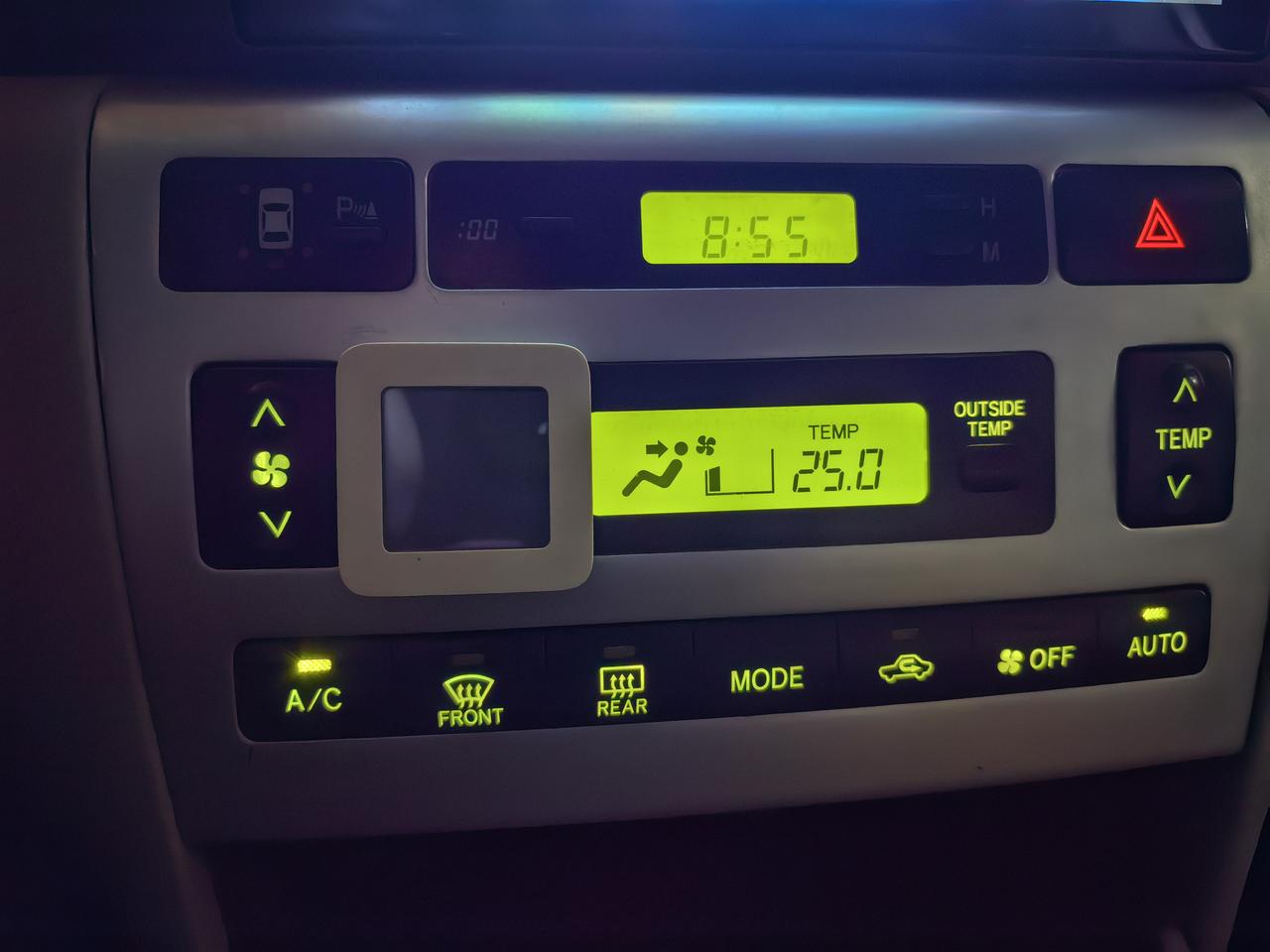 该说不说，我这18年半的老花冠，尽管跑了19万多公里了，这空调效果还真是杠杠的，