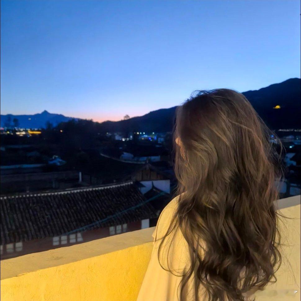 𝙒𝙚𝘾𝙝𝙖𝙩头像 