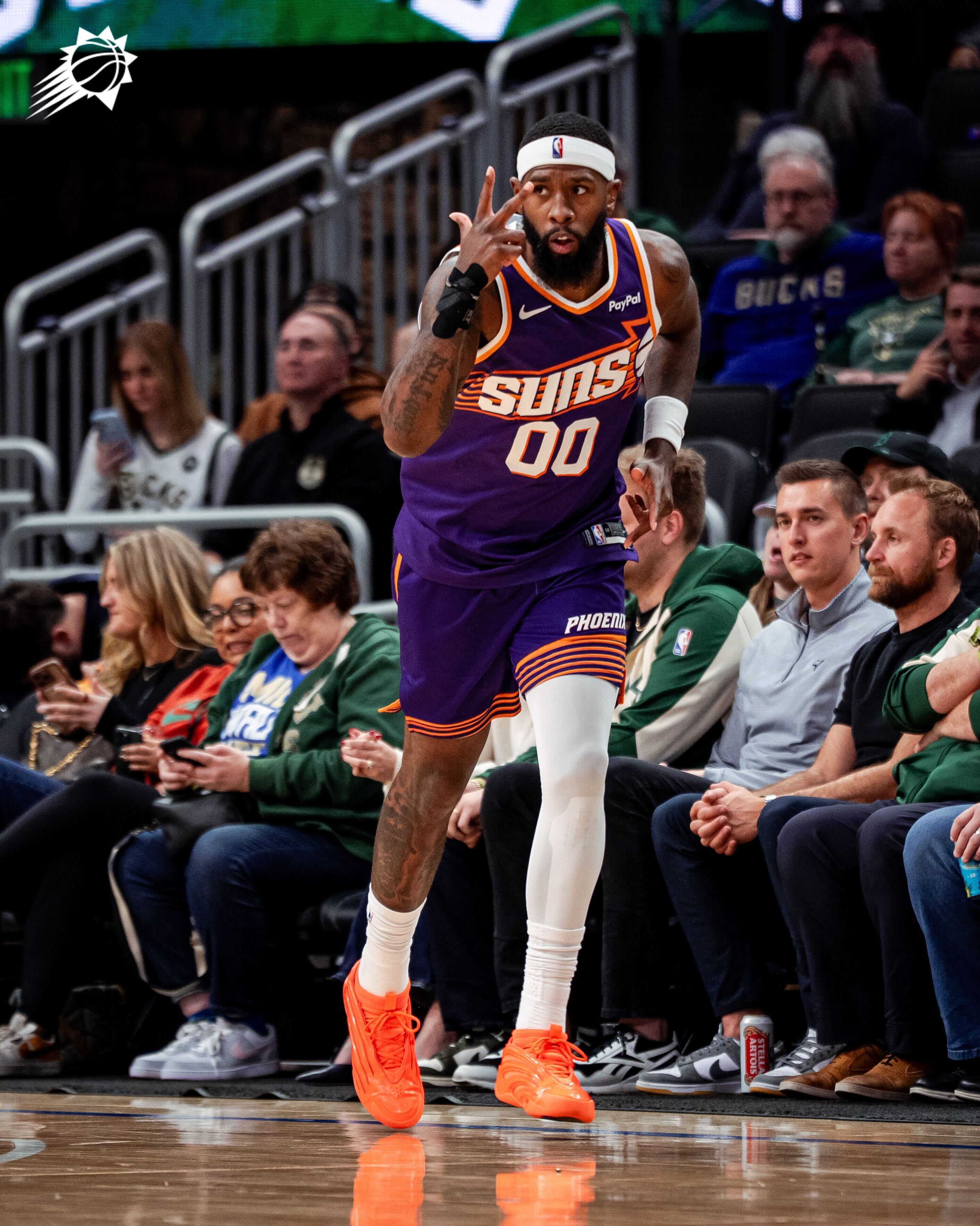 驴哥三分连续命中，微波炉 👌 🥘菲尼克斯太阳 ｜旭日东升 ｜太阳vs雄鹿