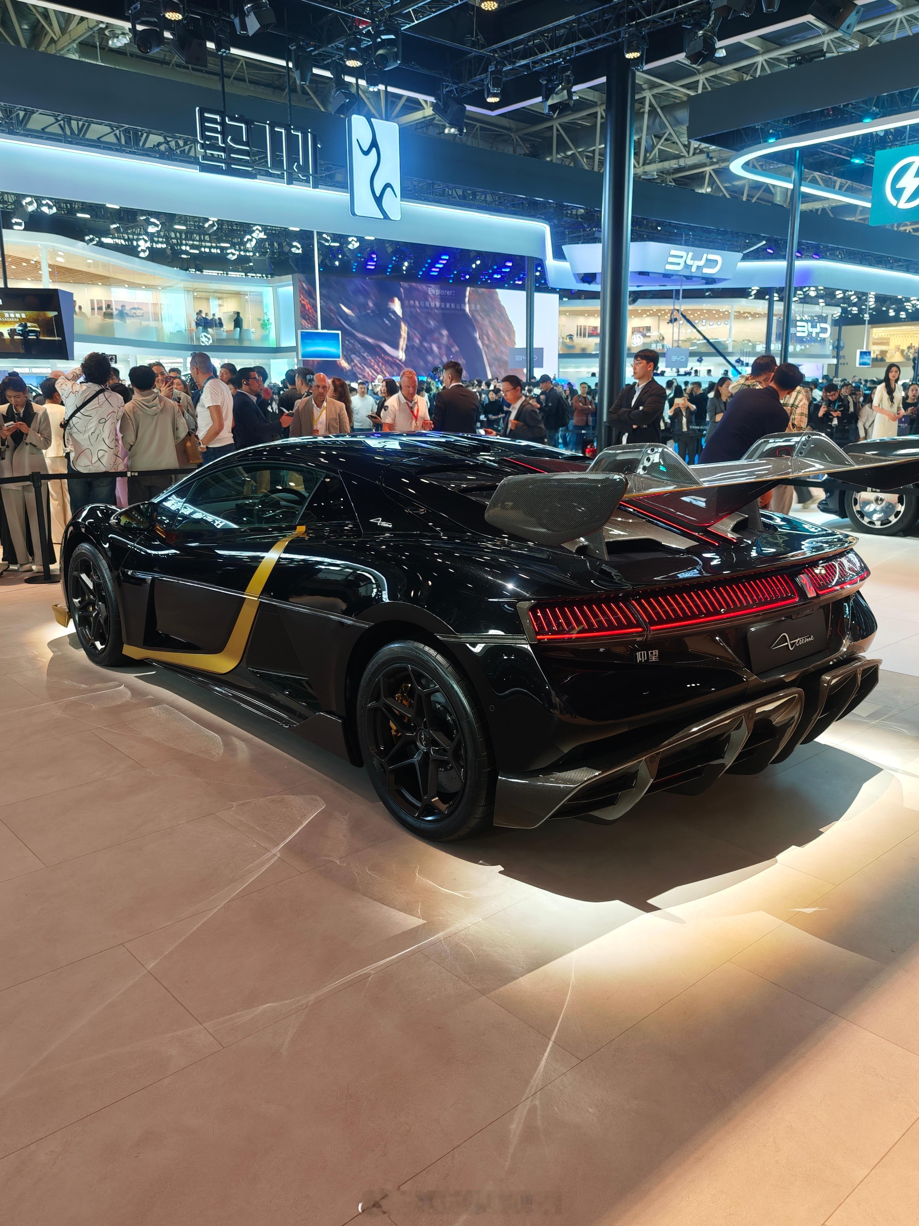 北京车展潮这看2026北京车展 仰望U9 Xtreme量产版，全球30辆，你值得