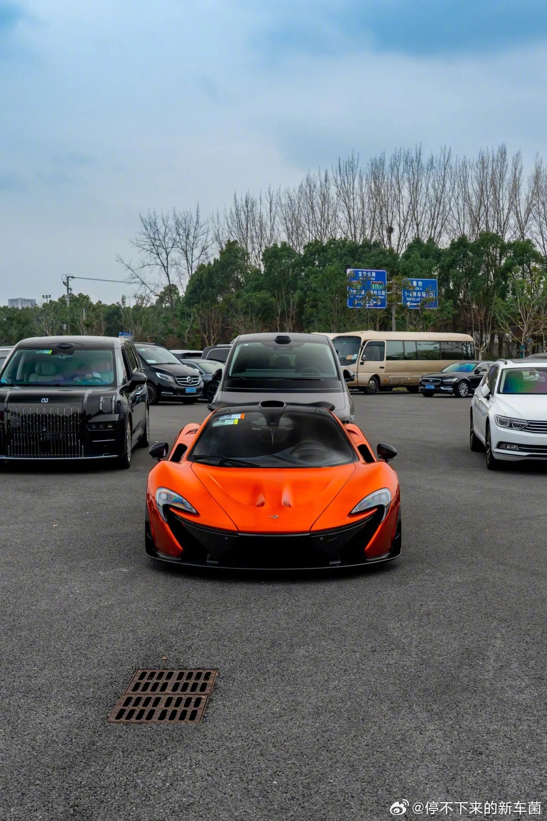 McLaren P1 with Volcano Orange，这就是一种自由的感
