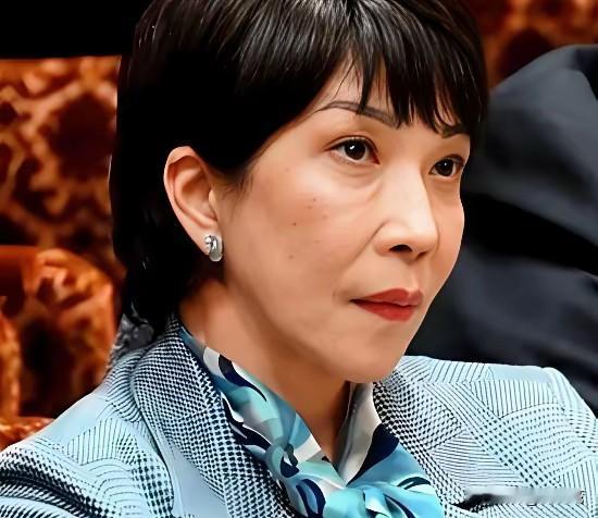 12月26日高市早苗会再次让中国人愤怒吗？
这一天，如果高市早苗携日本国会议员参