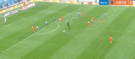 大连英博1比3云南玉昆 中超第8轮，云南玉昆客场3-1终结了大连英博的5连胜。开