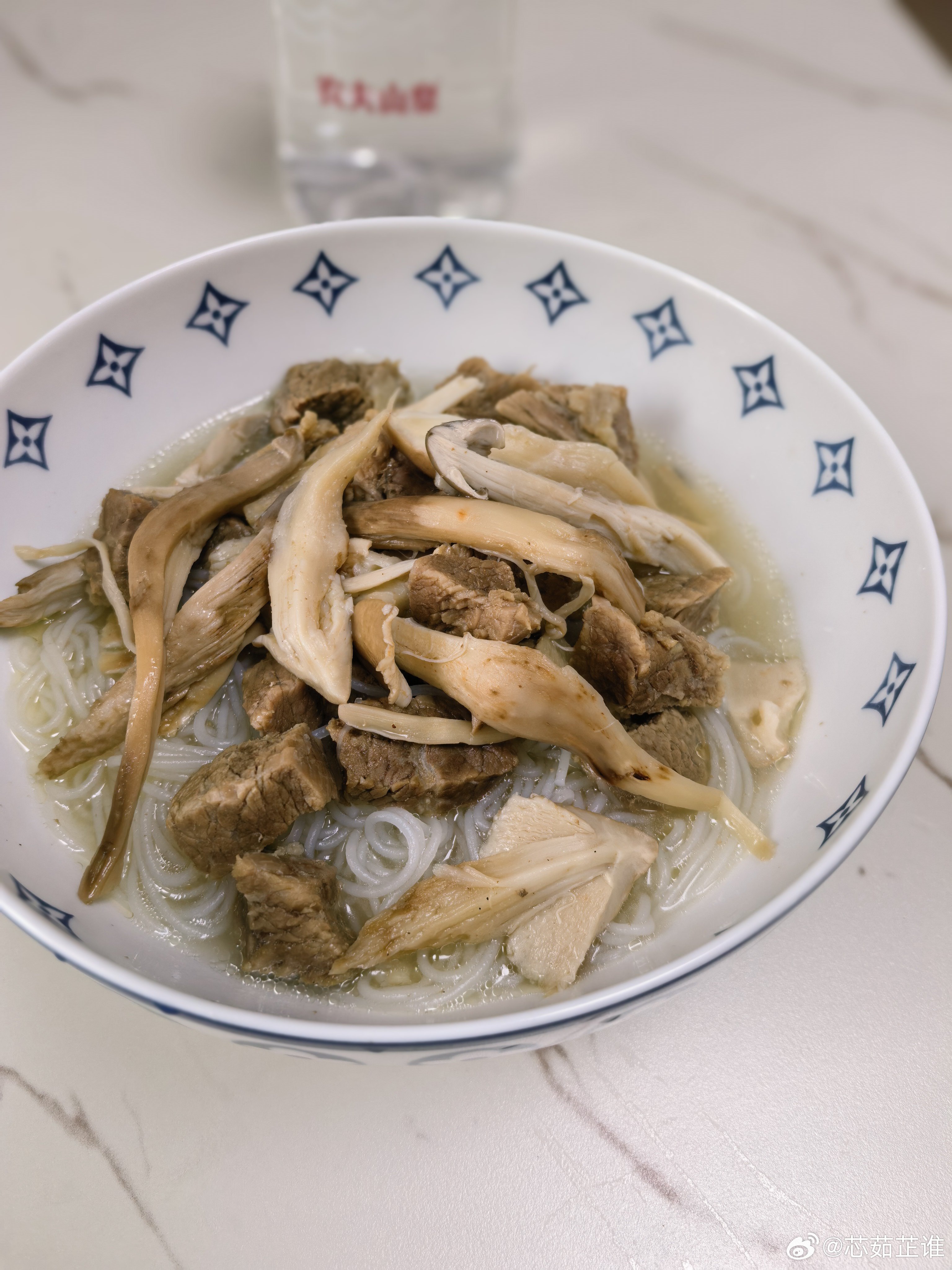 是日午餐......鸡枞牛肉汤米粉 