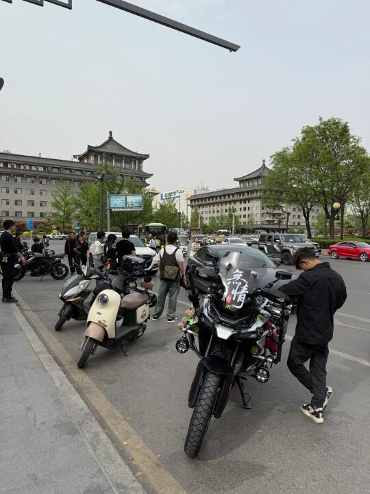 谁能解释西安这种现象…